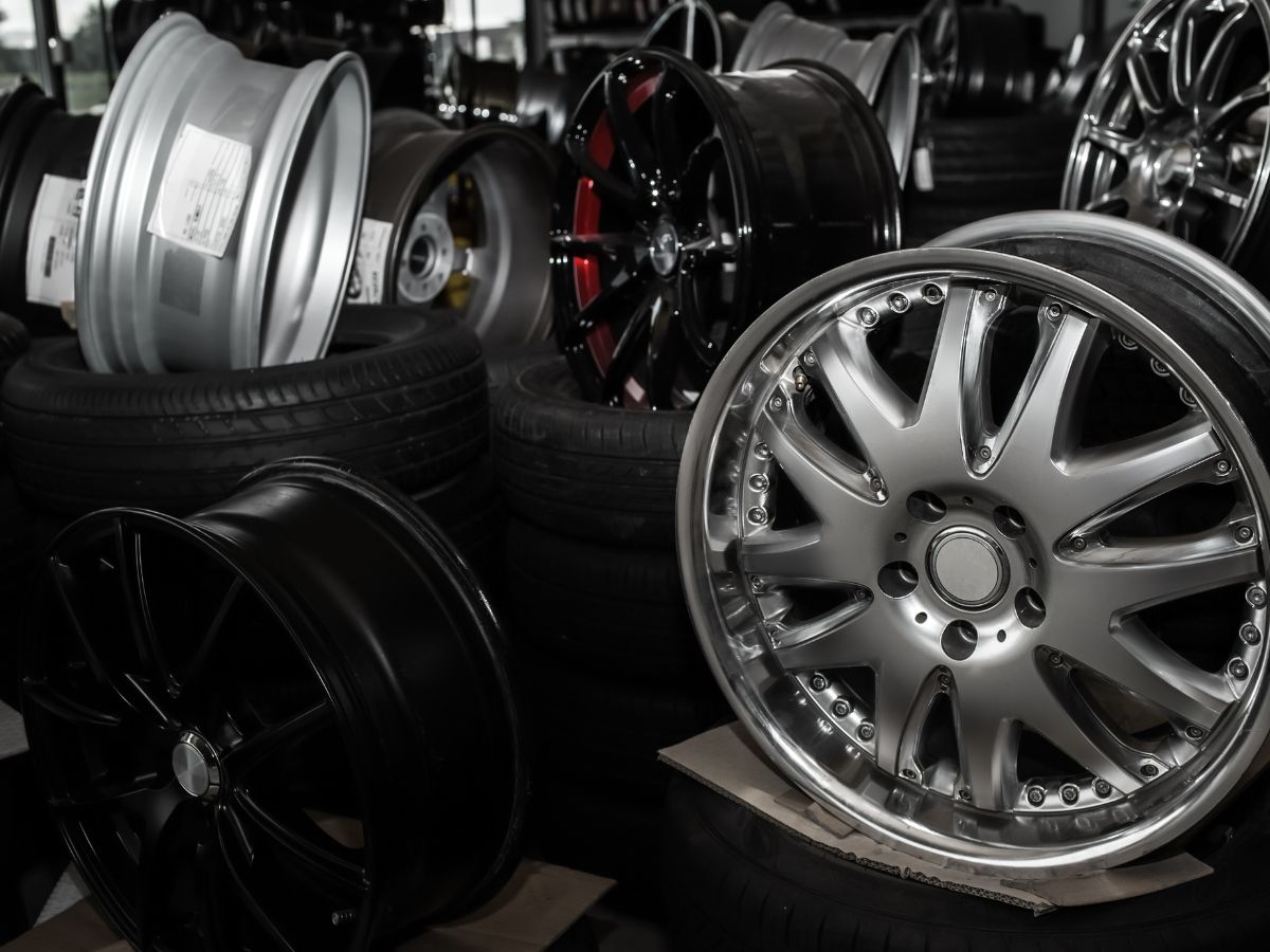Turning Old Aluminium Wheels and Rims into Cash